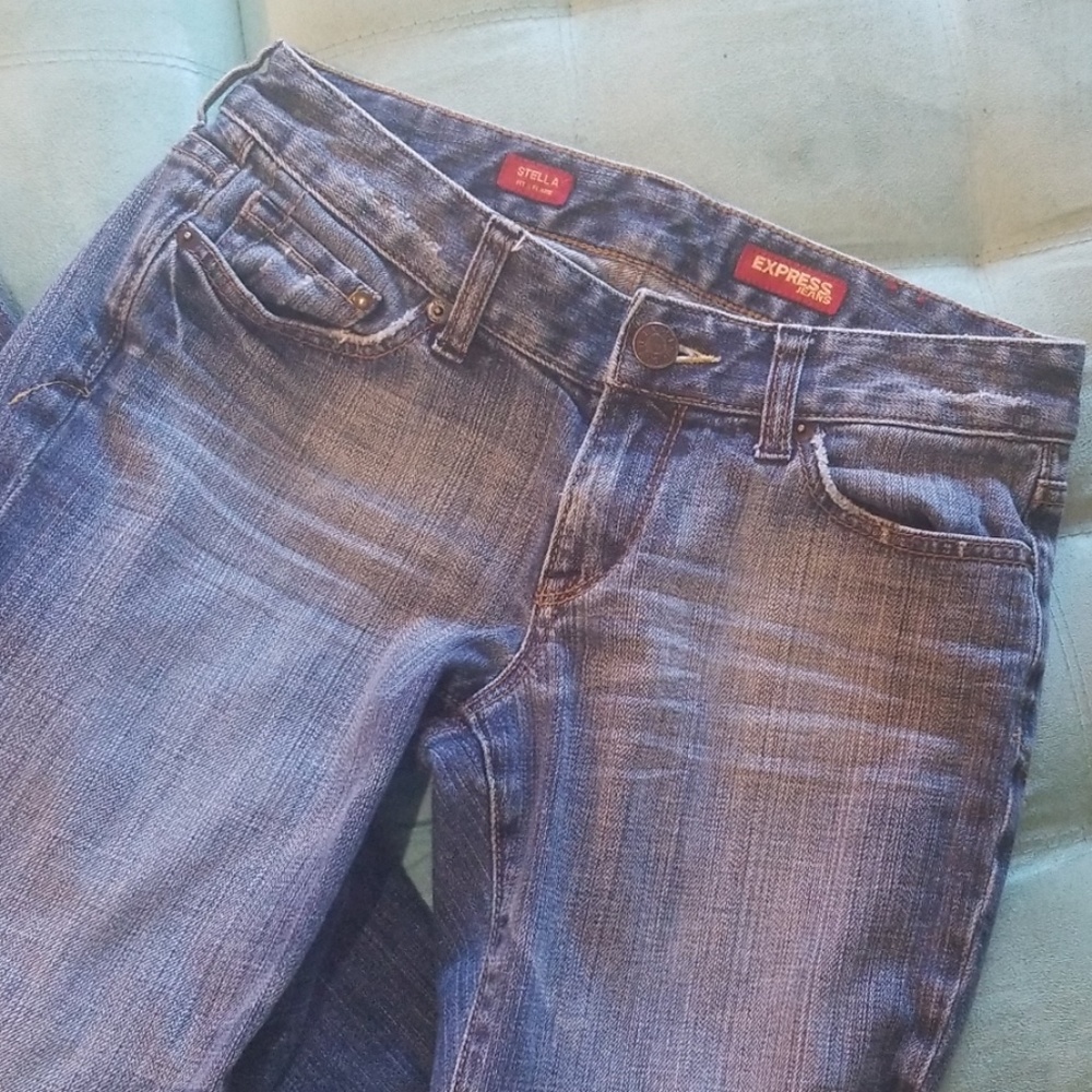Express Flare Jeans